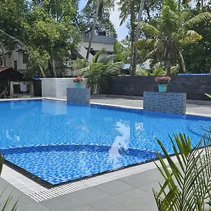 Resort Leisure Valley, Varkala